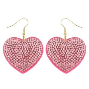 841. Heart crystal cushion dangle earring in pink